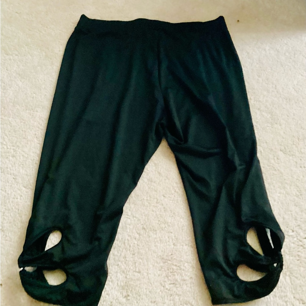 NWOT legging capris size 2XL